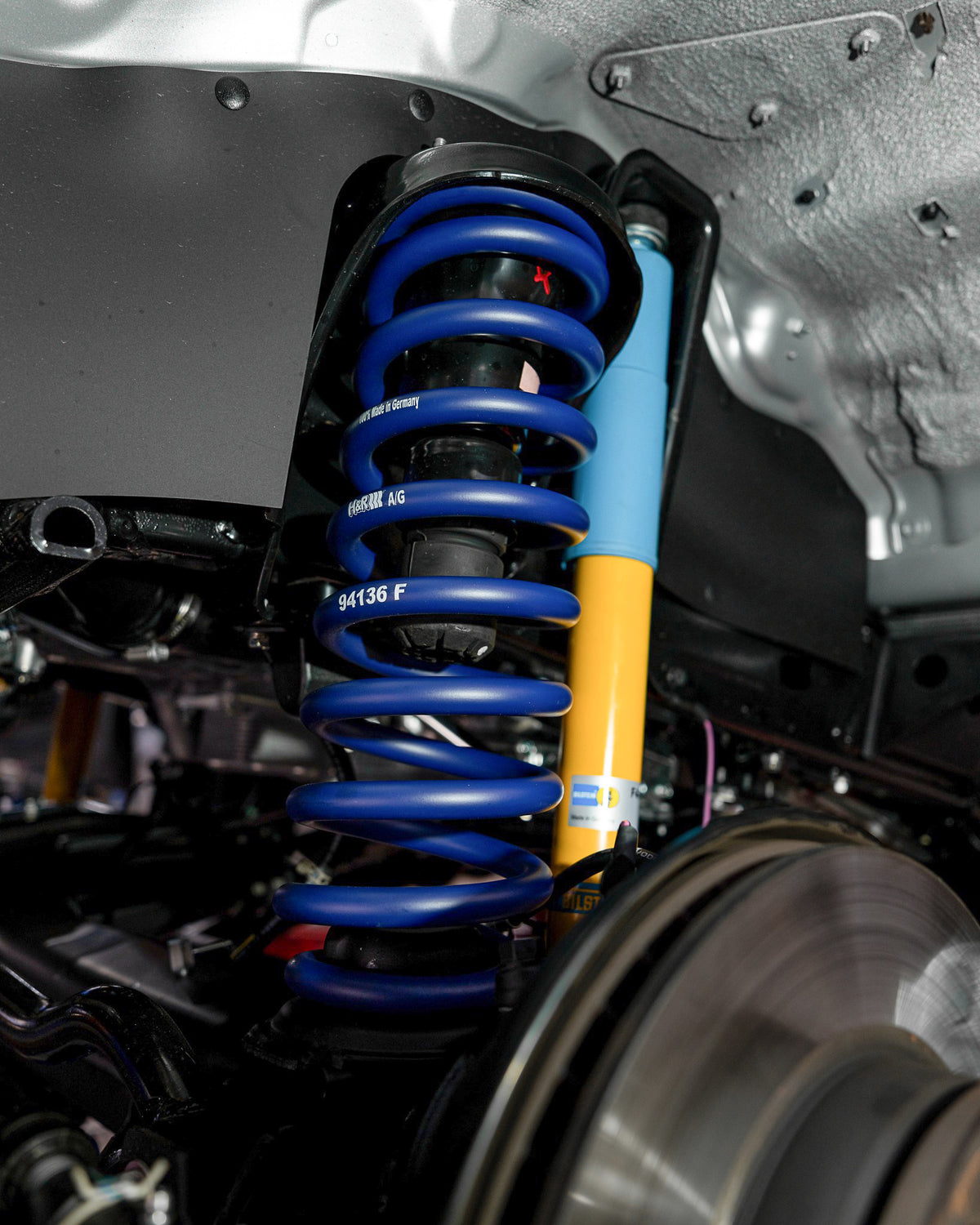 H&R Lift Springs - Toyota Landcruiser