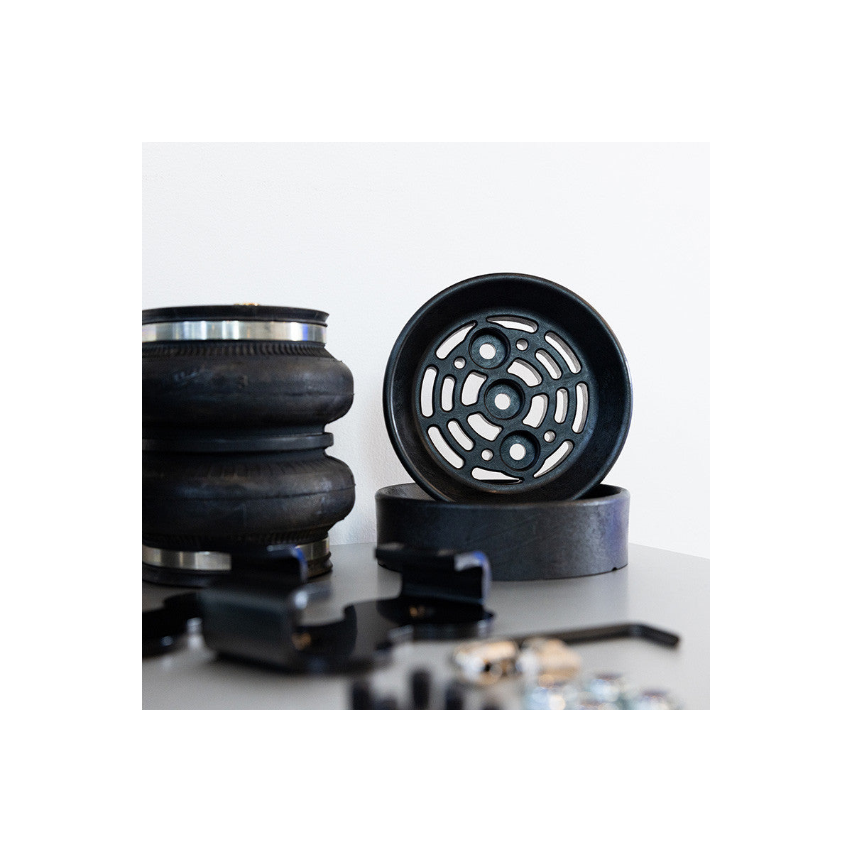 Polyair Bellows Airbag Kit - Ford Ranger PY, Volkswagen Amarok (1-2")