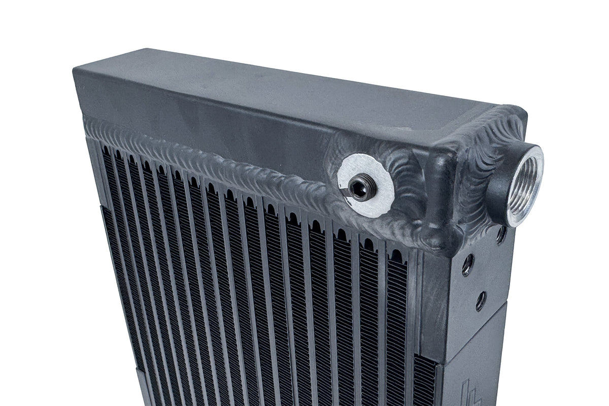 CSF Universal Large Single-Pass Oil Cooler / M22 x 1.5 / 12.0L x 9.33H x 2.16W