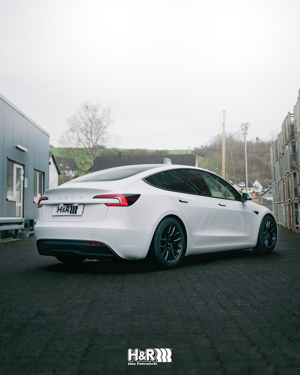 H&R Sport Springs - Tesla Model 3