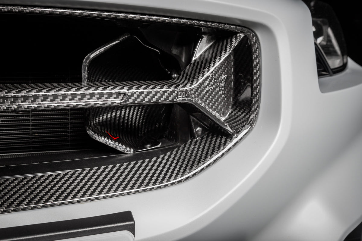 Eventuri BMW G87 M2 Carbon Scoops