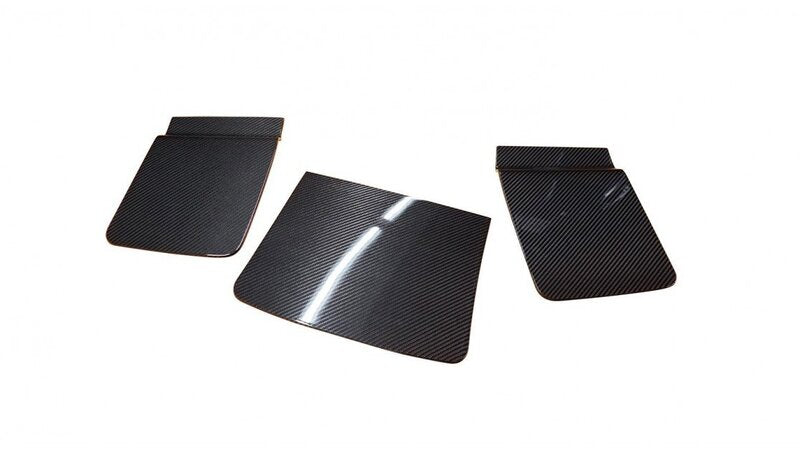 Ferrari F8 Tributo/Spider | Cover For Rear Diffusor Air-Opening - Visible Carbon