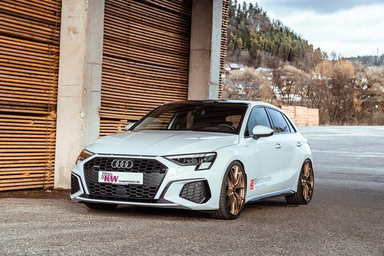 KW Coilover Kit V1 - Audi A3 (8Y) (35 TFSI, 30 TFSI) (55mm front axle strut, electronic dampers must be deactivated)