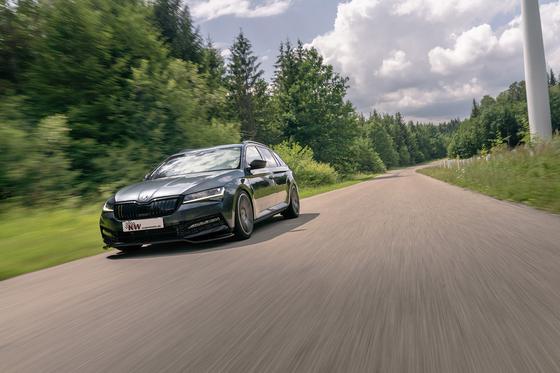 KW Coilover Kit V2 - Skoda SUPERB III Estate (3V5, 3T), Vw PASSAT Estate 3G5 (3C) (1.4 TSI iV, 1.4 TSI PHEV, 2.0 TDI 4x4 +3 more)