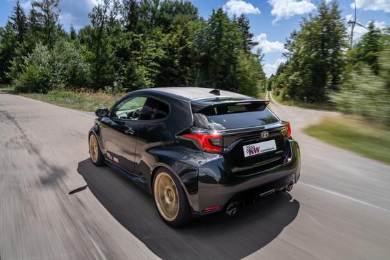 KW Coilover Kit V3 - Toyota YARIS (_P21, _PA1, _PH1)