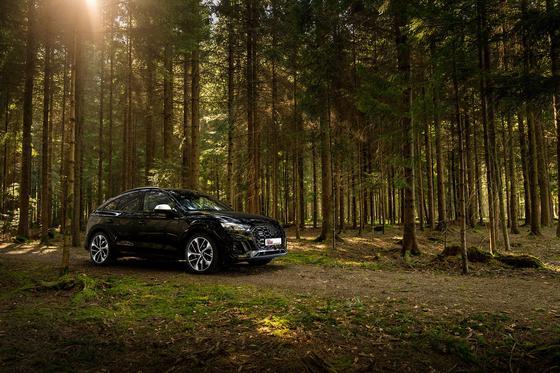 KW Leveling suspension V3 - Audi Q5 (FY) (SQ5 TDI, SQ5 TFSI) [35208100DQ]