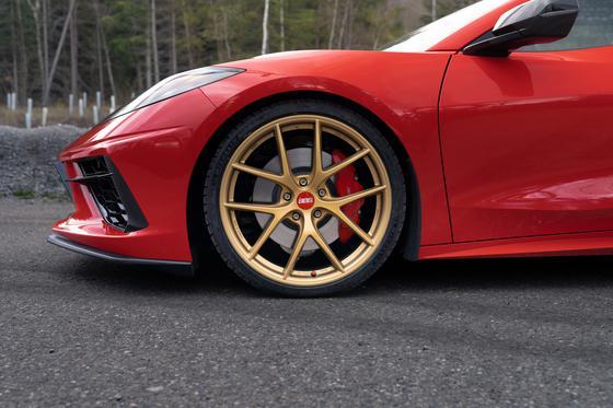 Height-Adjustable Springs Kit (Lowering springs) - Chevrolet Corvette (C7, Y2XX)
