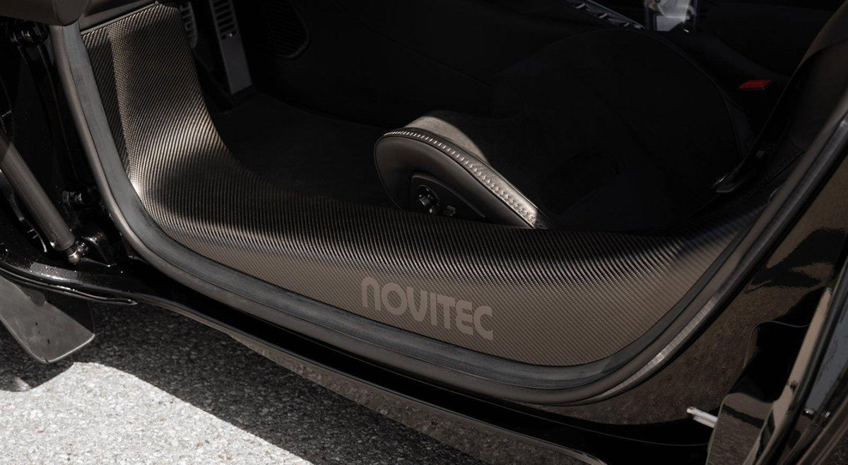McLaren Artura | Entrance Panels