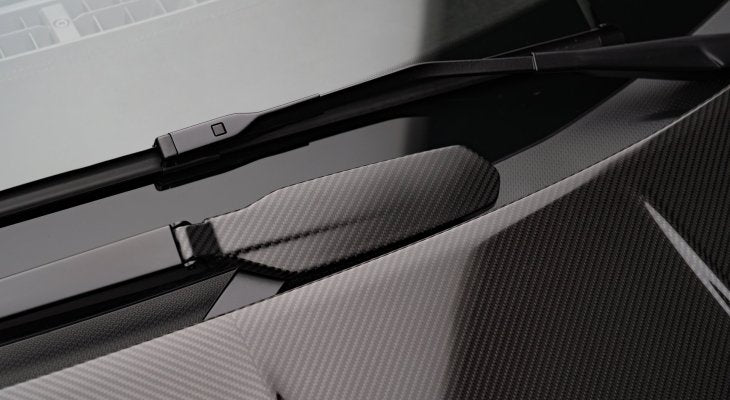 Lamborghini Revuelto | Cover windscreen wipers