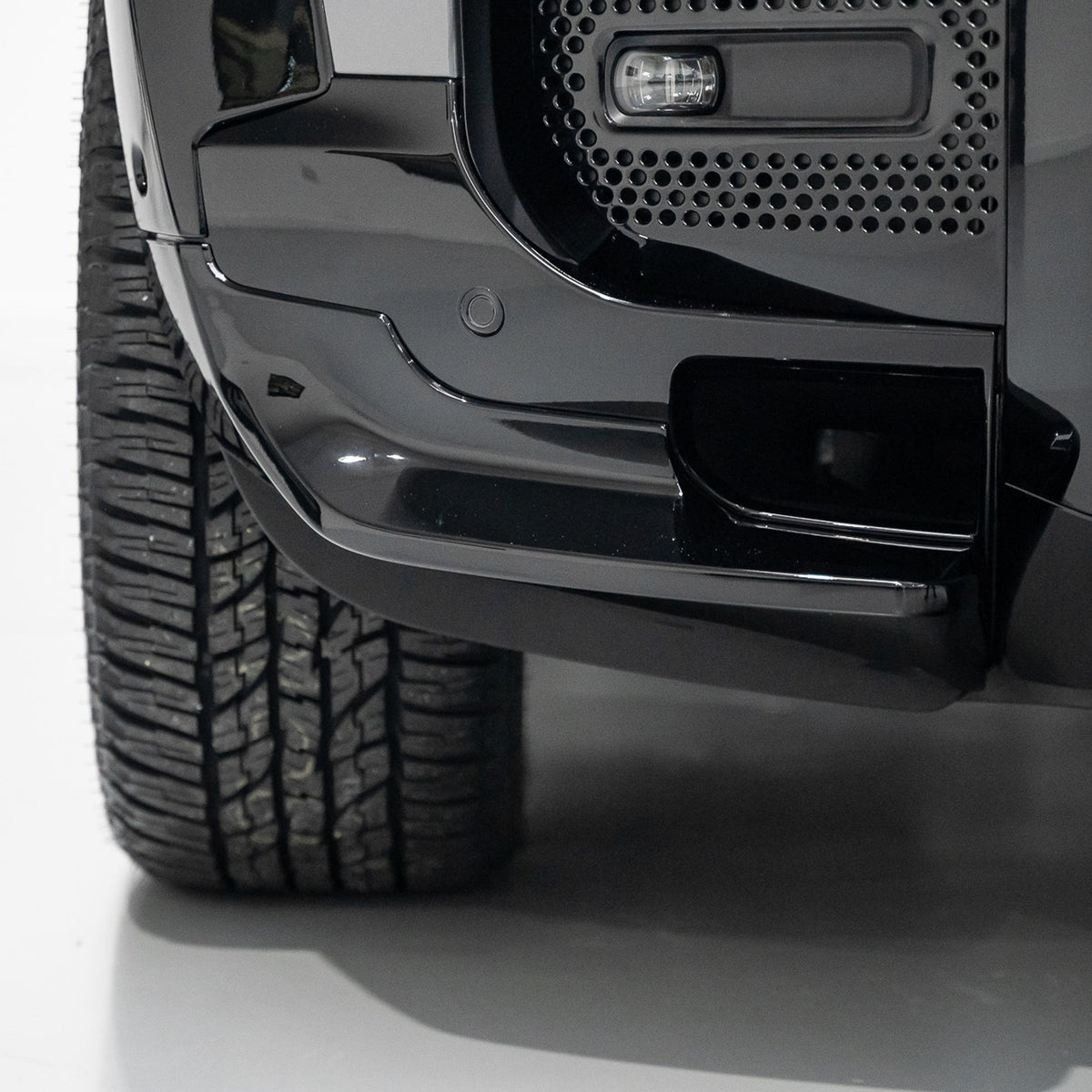 Urban Front Canards (Pair) - Land Rover Defender