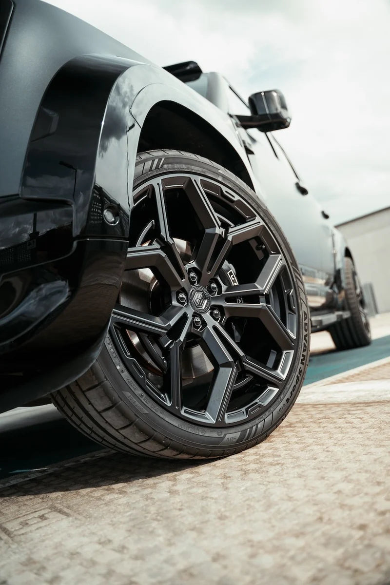 Urban WX2-R Forged Wheel 23" - Satin Black - Land Rover Defender